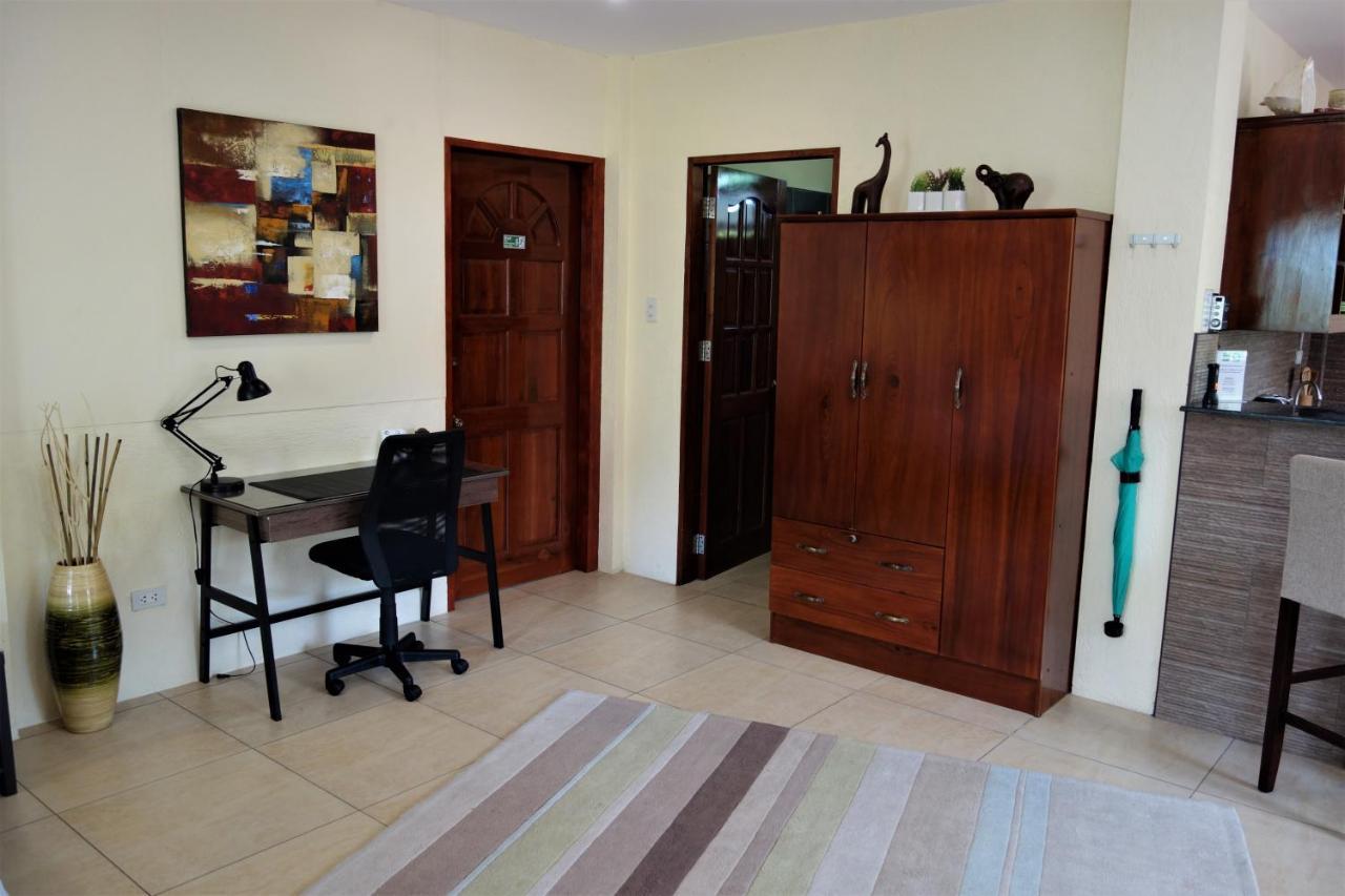 Casa Cataleya Bohol Self-Service Apartments Panglao Exterior photo